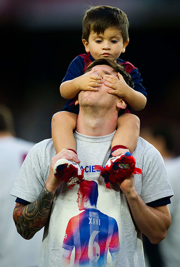 2015-0523-Lionel-Messi-son-Thiago.jpg